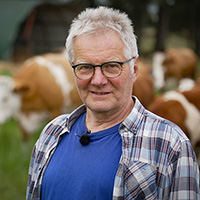 K&oslash;er og kompost giver frugtbar muld